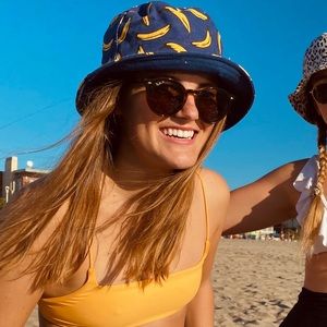 Meet your Posher, Anneliese